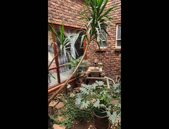 3 BEDROOM HOUSE FOR SALE IN SUNWARD PARK